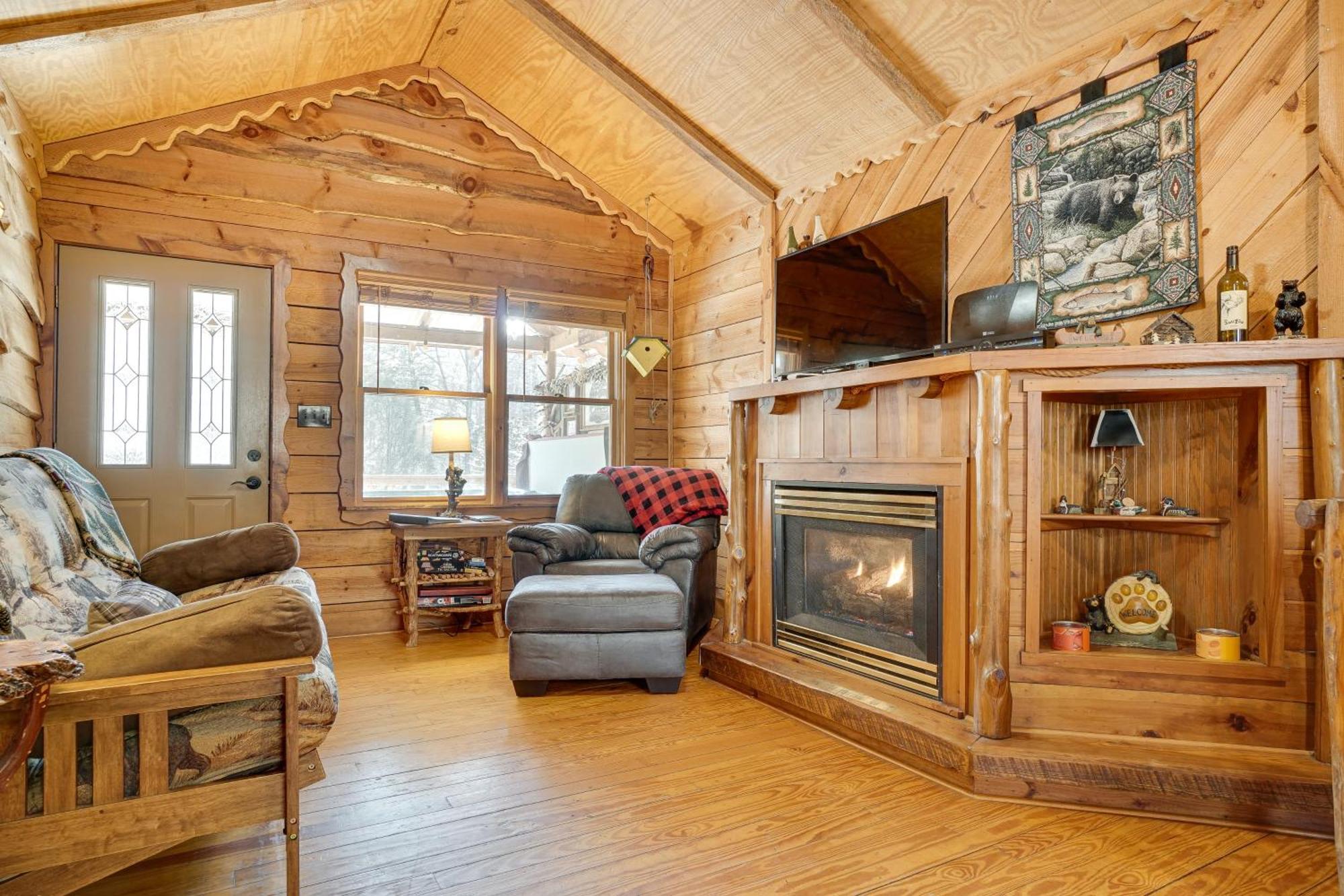 Villa Secluded Family Retreat In Dahlonega With Hot Tub! Extérieur photo