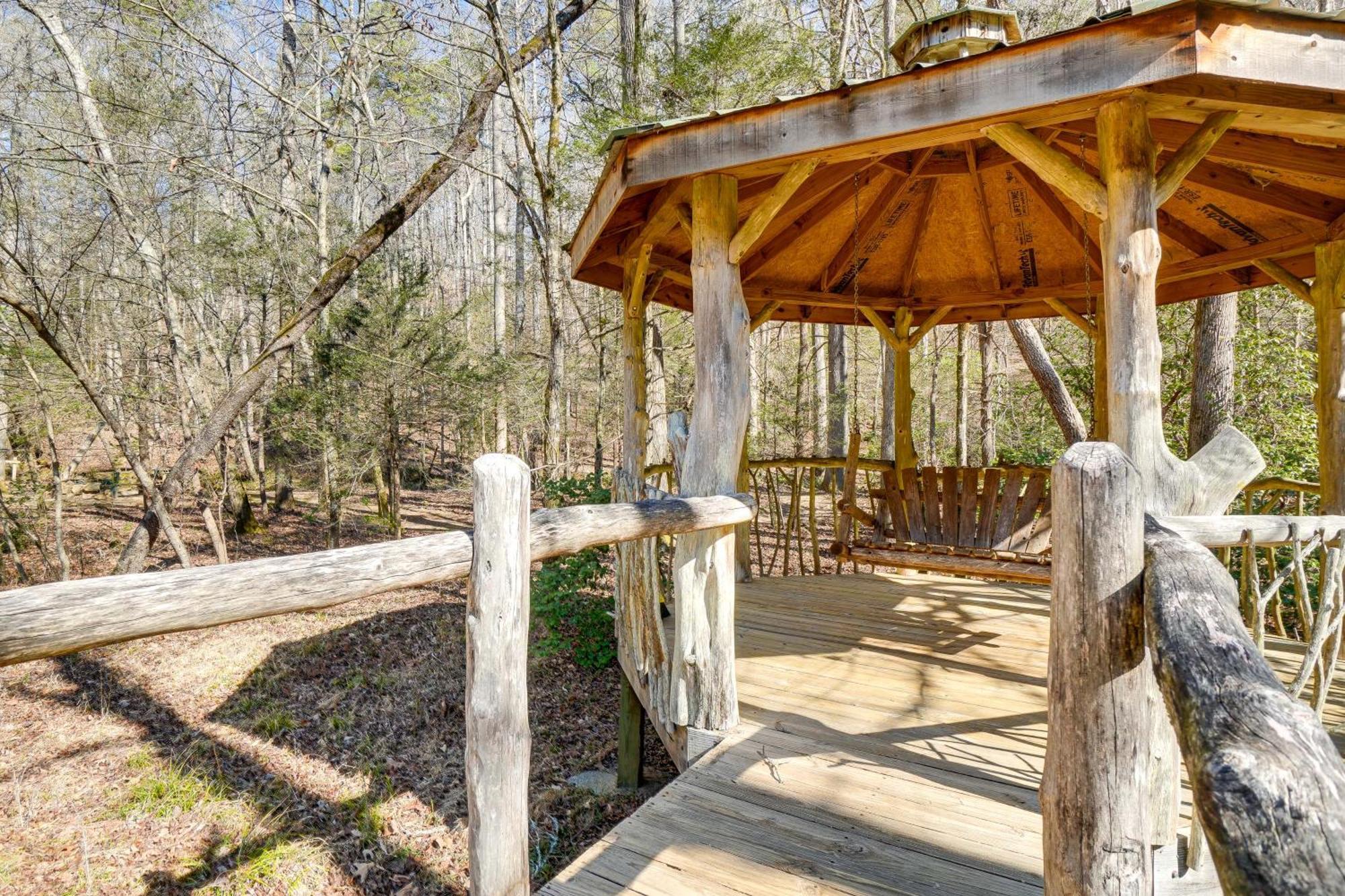 Villa Secluded Family Retreat In Dahlonega With Hot Tub! Extérieur photo